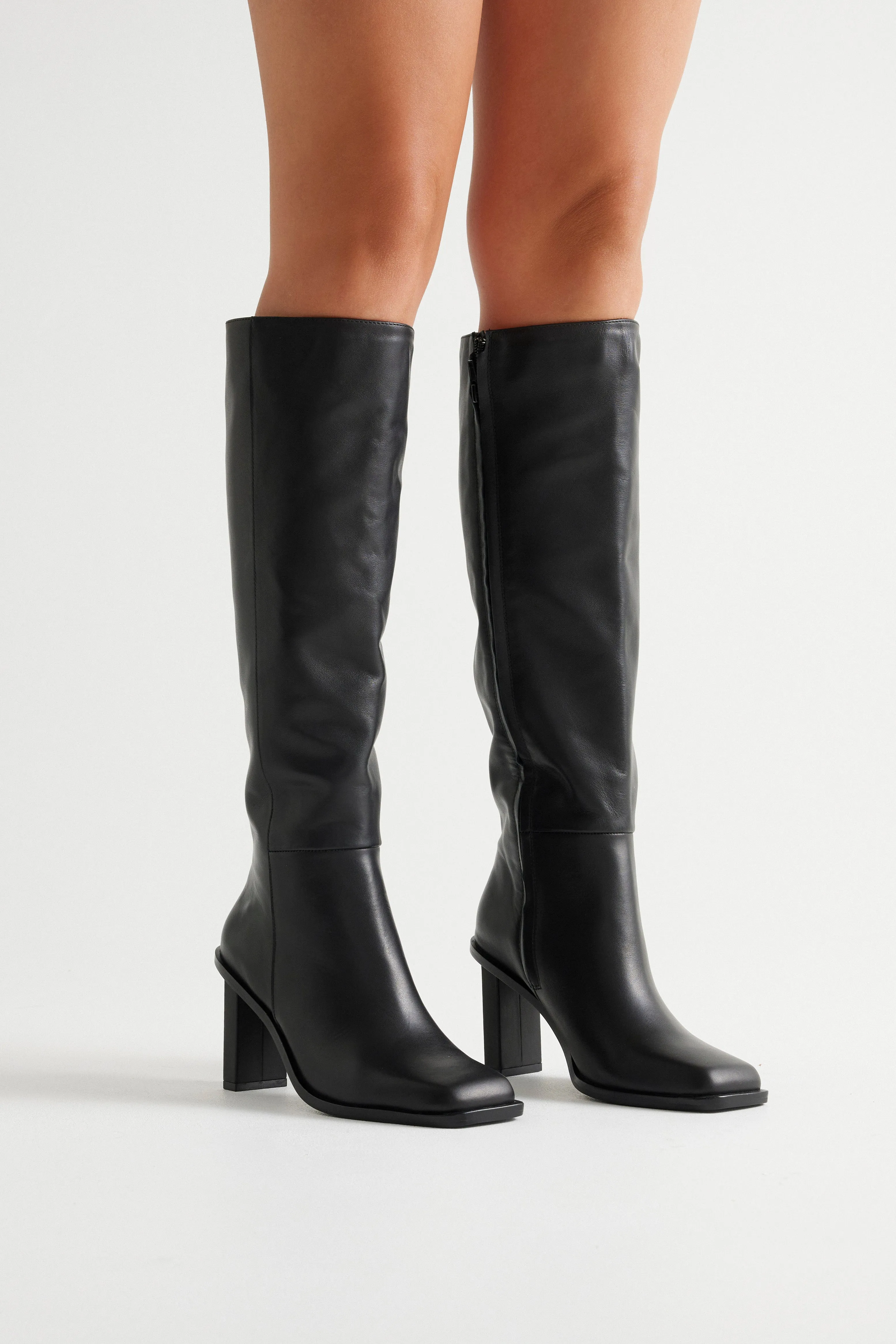 Eon Knee High Boot Black