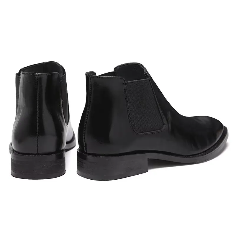 RomaChic Embossed Pointed Toe Chelsea Boots