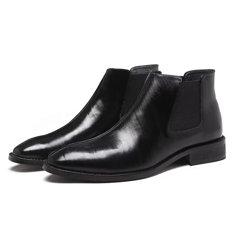 RomaChic Embossed Pointed Toe Chelsea Boots